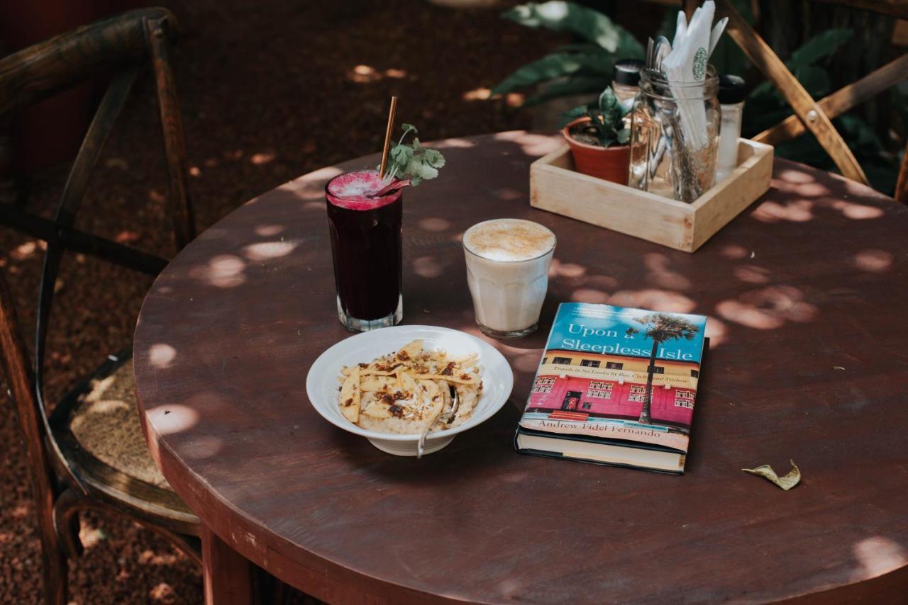 לינה וארוחת בוקר קולומבו Srilax מראה חיצוני תמונה